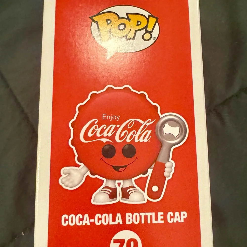 2/$15 Funko Pop! Coca Cola Red Bottle Cap Vinyl Figure in box. Bundle and save